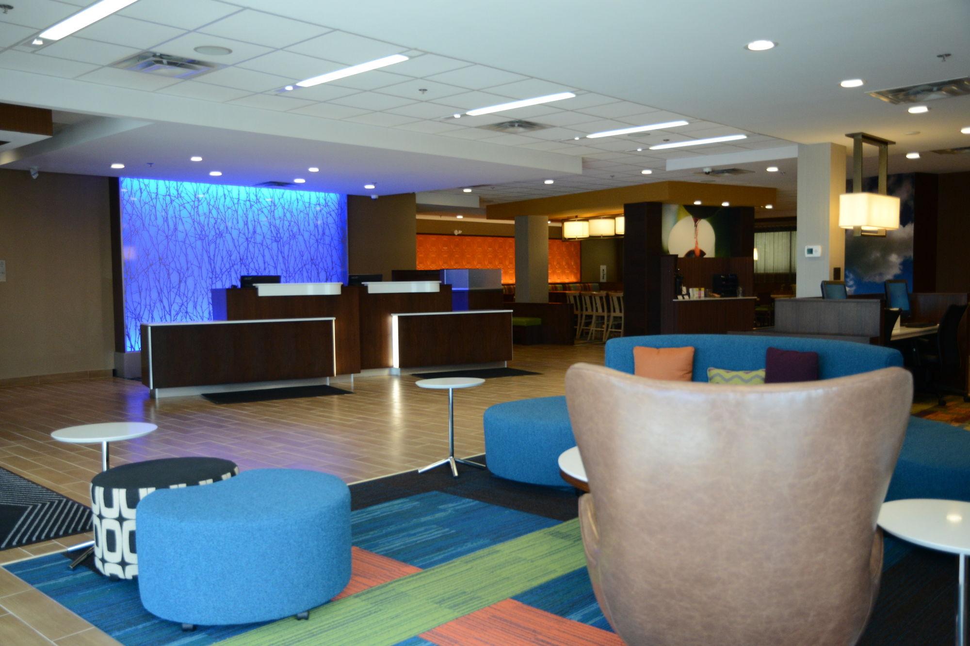 Fairfield Inn & Suites By Marriott Edmonton North Zewnętrze zdjęcie