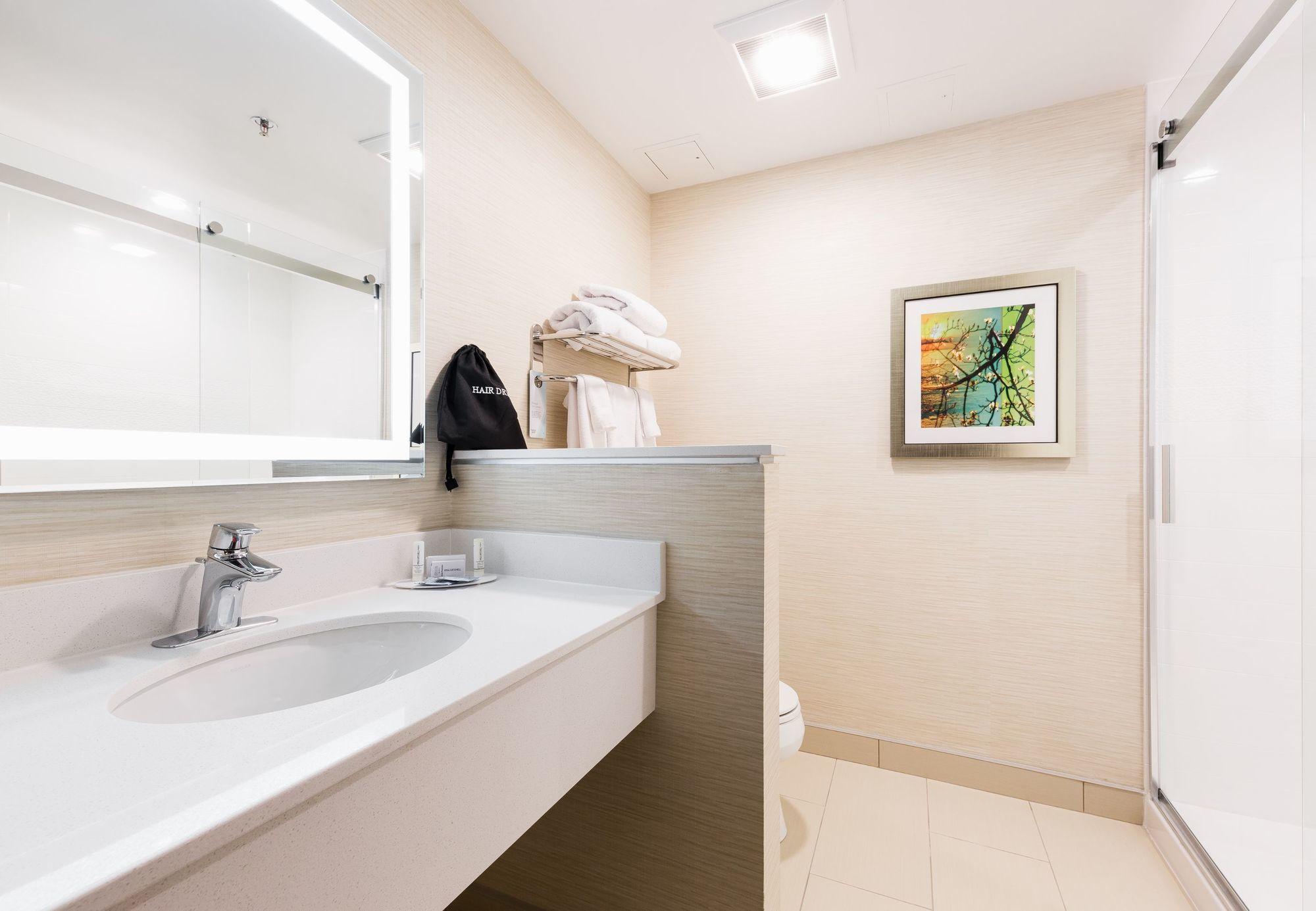 Fairfield Inn & Suites By Marriott Edmonton North Zewnętrze zdjęcie