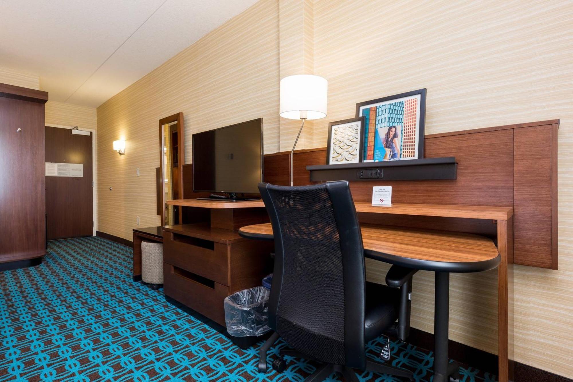 Fairfield Inn & Suites By Marriott Edmonton North Zewnętrze zdjęcie
